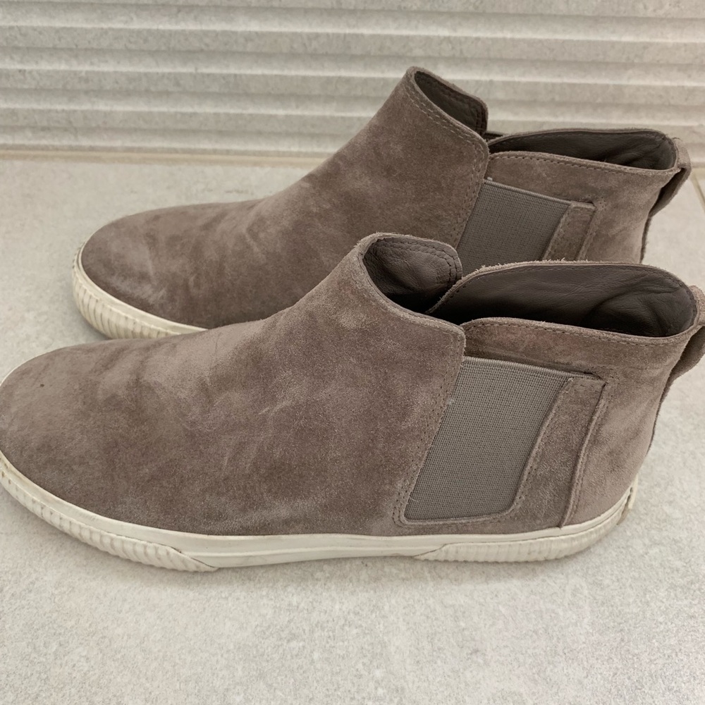 Vince Suede Sneakers Booties 7 Taupe